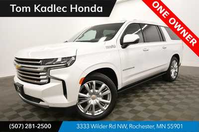 2022 Chevrolet Suburban, $57999. Photo 1