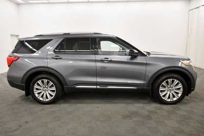 2022 Ford Explorer, $35999. Photo 9