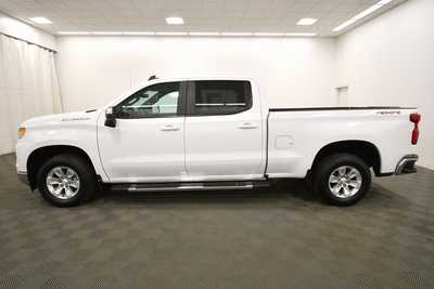 2023 Chevrolet 1500 Crew Cab, $37499. Photo 4