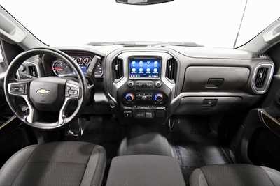 2023 Chevrolet 2500 Crew Cab, $43999. Photo 3
