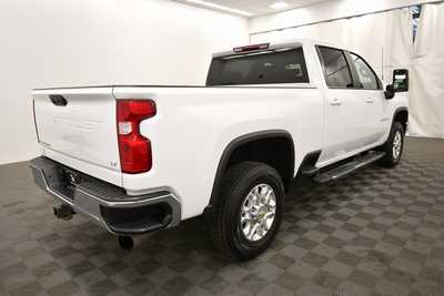 2023 Chevrolet 2500 Crew Cab, $43999. Photo 8