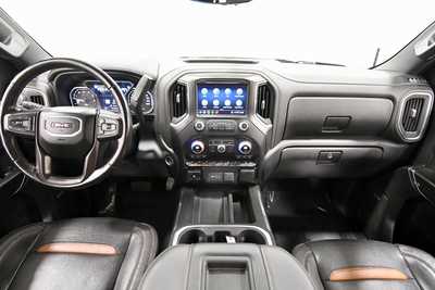 2020 GMC 1500 Crew Cab, $42399. Photo 3