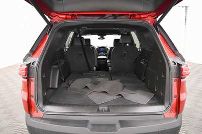 2023 Chevrolet Traverse, $37999. Photo 7