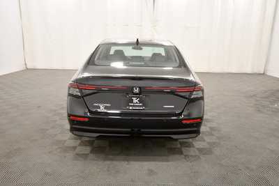 2025 Honda Accord, $36090. Photo 6