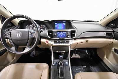 2013 Honda Accord, $12999. Photo 3