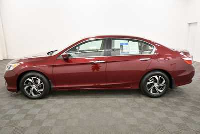 2017 Honda Accord, $14999. Photo 4