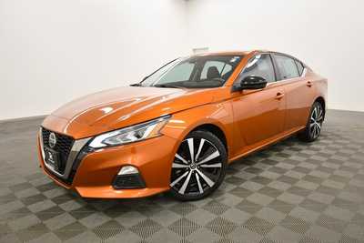 2021 Nissan Altima, $19999. Photo 2