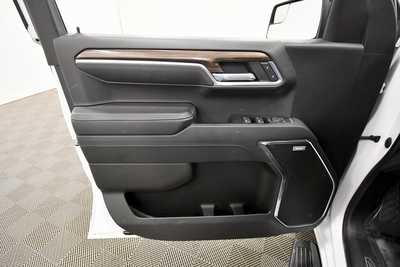 2023 Chevrolet 1500 Crew Cab, $44999. Photo 12