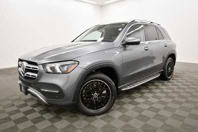 2020 Mercedes-Benz GLE-Class, $31999. Photo 2