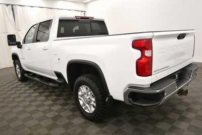 2020 Chevrolet 2500 Crew Cab, $44999. Photo 5