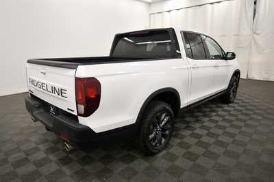 2024 Honda Ridgeline, $36999. Photo 8