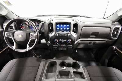 2022 Chevrolet 3500 Crew Cab, $53999. Photo 3