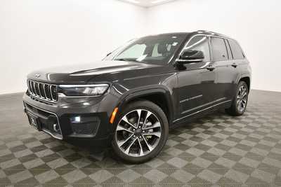 2023 Jeep Grand Cherokee, $35720. Photo 2