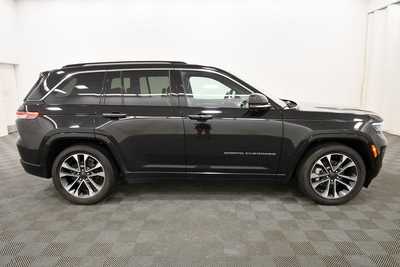 2023 Jeep Grand Cherokee, $35720. Photo 9