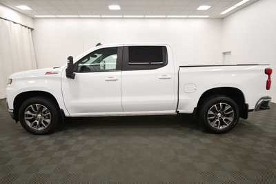 2021 Chevrolet 1500 Crew Cab, $30997. Photo 4