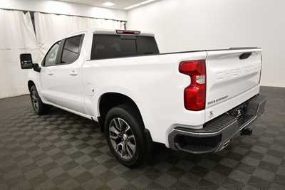 2021 Chevrolet 1500 Crew Cab, $30997. Photo 5