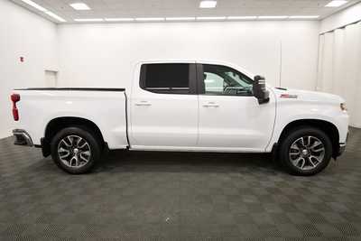 2021 Chevrolet 1500 Crew Cab, $30997. Photo 9