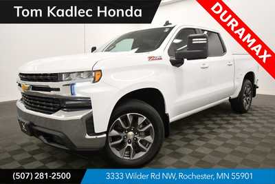 2021 Chevrolet 1500 Crew Cab, $30997. Photo 1