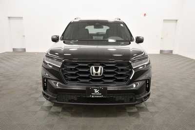 2025 Honda Pilot, $41999. Photo 10