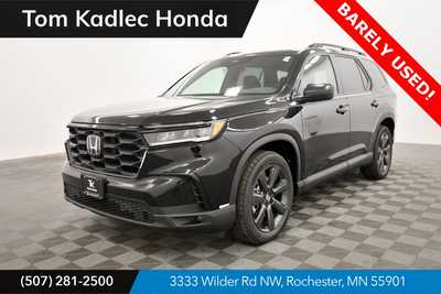 2025 Honda Pilot, $41999. Photo 1