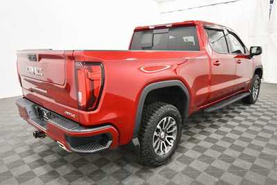 2022 GMC 1500 Crew Cab, $50999. Photo 8