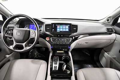 2022 Honda Pilot, $30999. Photo 3