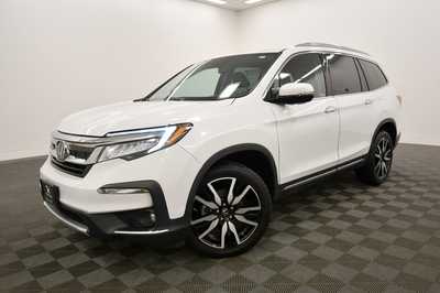 2020 Honda Pilot, $28799. Photo 2