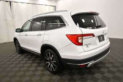 2020 Honda Pilot, $28799. Photo 5