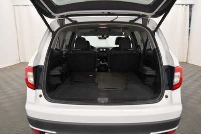 2020 Honda Pilot, $28799. Photo 7