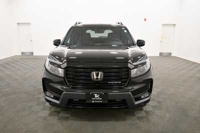 2024 Honda Passport, $43999. Photo 11