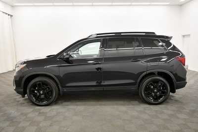 2024 Honda Passport, $43999. Photo 4