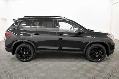 2024 Honda Passport, $43999. Photo 9