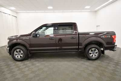 2020 Ford F150 Crew Cab, $31999. Photo 4