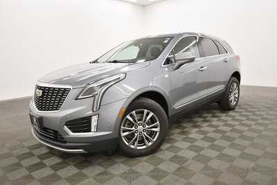 2021 Cadillac XT5, $33999. Photo 2