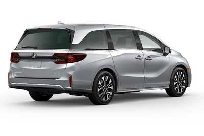 2025 Honda Odyssey, $52630. Photo 5