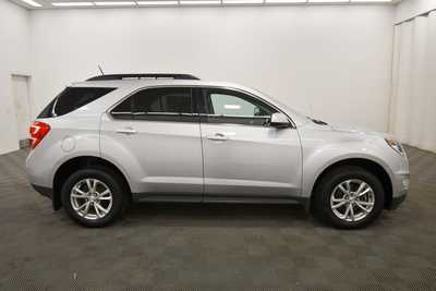 2017 Chevrolet Equinox, $12999. Photo 9