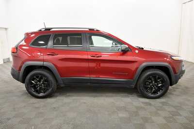 2018 Jeep Cherokee, $18999. Photo 9