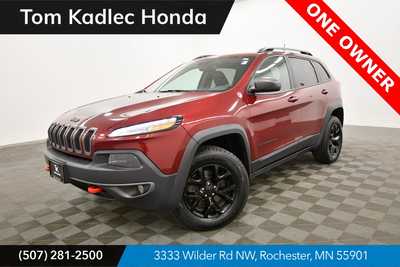 2018 Jeep Cherokee, $18999. Photo 1