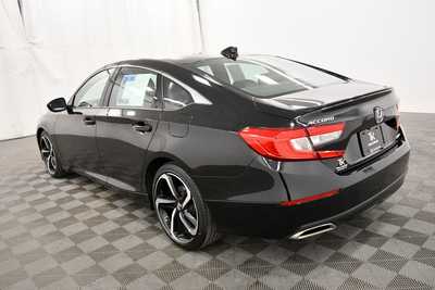 2022 Honda Accord, $27999. Photo 5