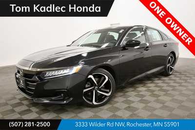 2022 Honda Accord, $27999. Photo 1