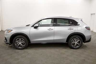 2025 Honda HR-V, $32395. Photo 4