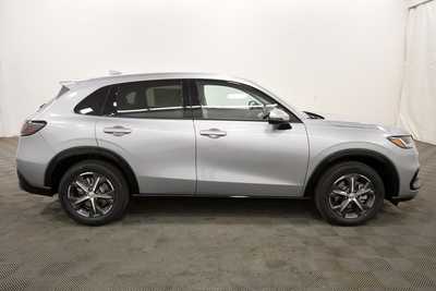 2025 Honda HR-V, $32395. Photo 8