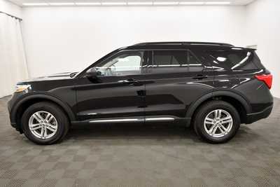 2023 Ford Explorer, $34999. Photo 4