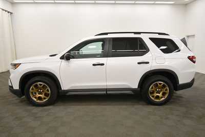 2024 Honda Pilot, $47599. Photo 4