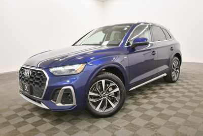 2024 Audi Q5, $44999. Photo 2