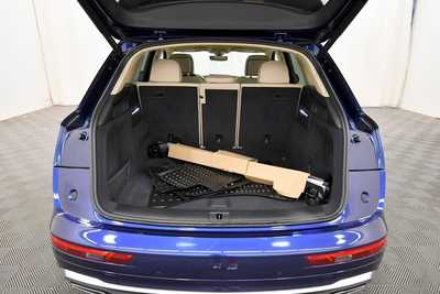 2024 Audi Q5, $44999. Photo 7