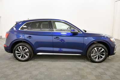 2024 Audi Q5, $44999. Photo 9