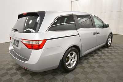 2011 Honda Odyssey, $7999. Photo 8