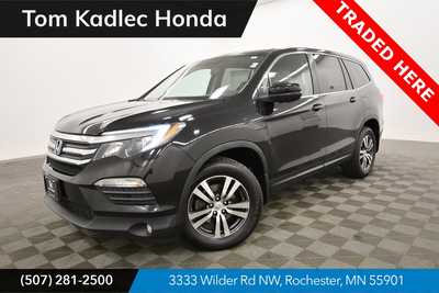 2016 Honda Pilot, $14679. Photo 1