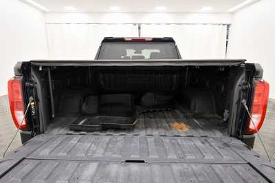 2022 GMC 1500 Crew Cab, $43999. Photo 7